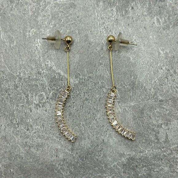 NWT Fashion Jewelry Stainless Steel Gold Drop Earrings Embellished Stones - Picture 5 of 12